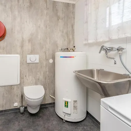 3 Bedroom Gorgeous In بيت للعطل فجارلاند